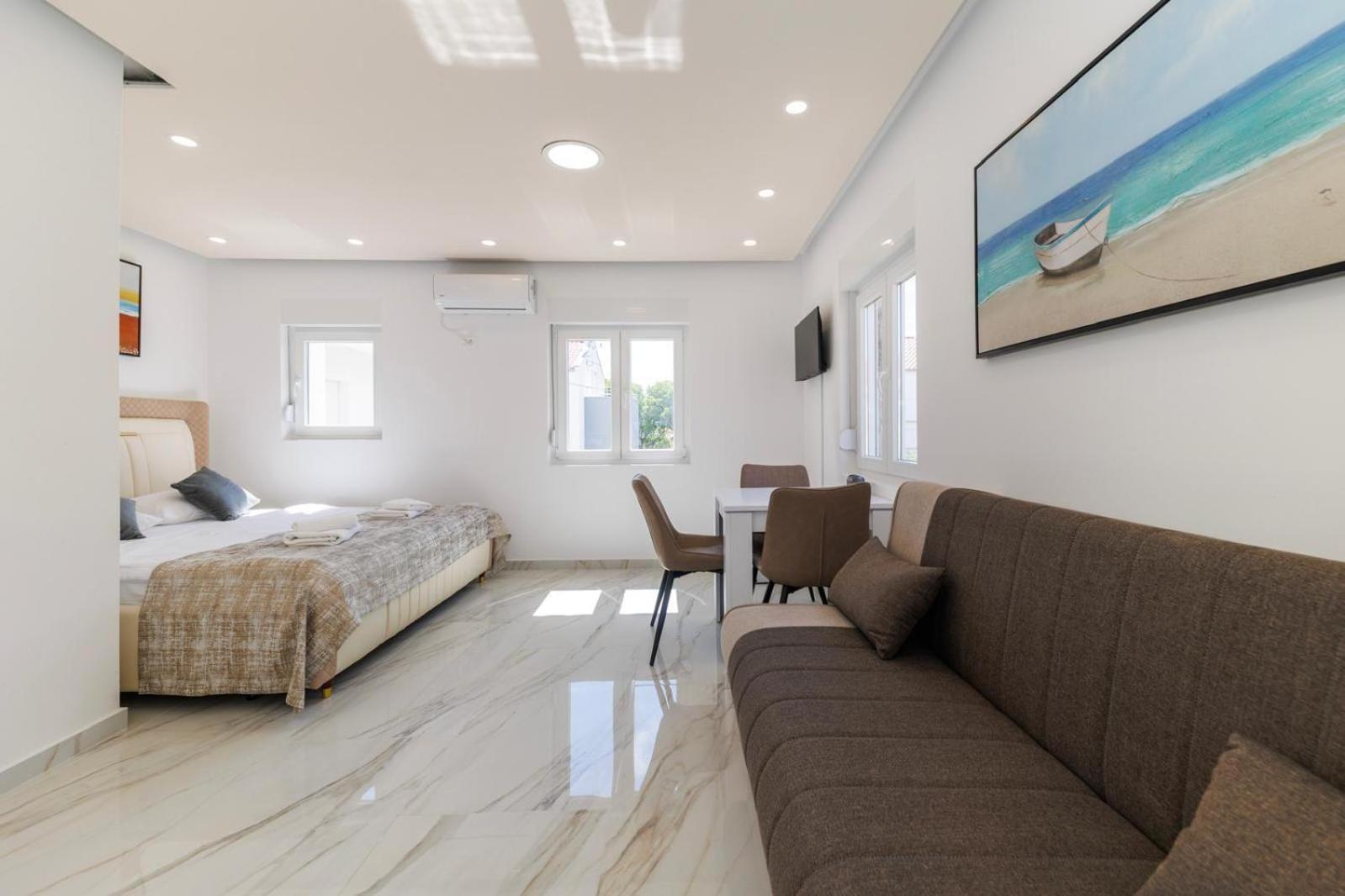 Premium Rooms Prince Zadar Buitenkant foto